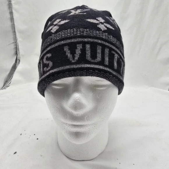 Louis Vuitton Beanie Skull Cap Knit Black Winter Monogram Luxury Designer Mens - Picture 4 of 8